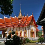 معبد چالونگ (Wat Chalong) ، معبد بودایی است که مورد استقبال گرم بازدید کنندگان برای بیش از یک قرن بوده است.